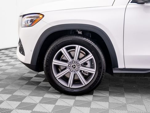 Used 2023 Mercedes-Benz GLS 450 4MATIC image 34