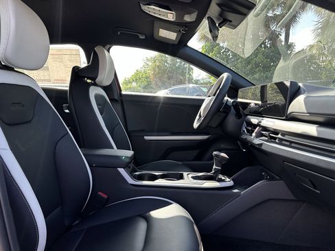 New 2026 Kia K4 GT-Line Turbo FWD image 23