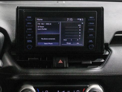 Certified 2019 Toyota RAV4 XLE w/ All Weather Liner Package AWD/4WD image 17