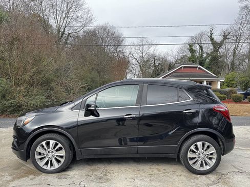 Used 2018 Buick Encore Preferred image 5