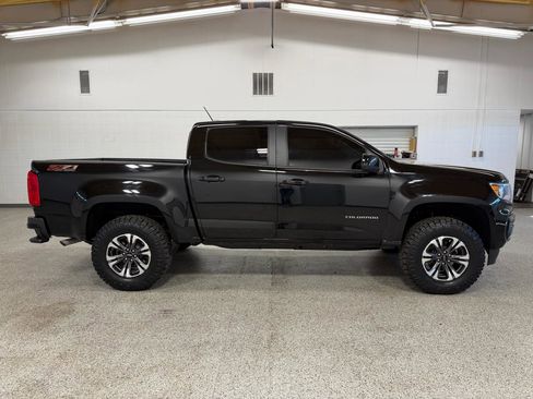 Used 2022 Chevrolet Colorado Z71 image 5