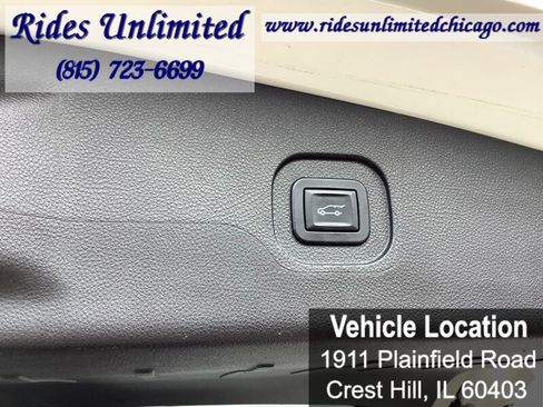 Used 2012 Chevrolet Equinox LTZ FWD image 35