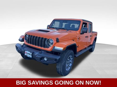 New 2025 Jeep Gladiator Sport image 5