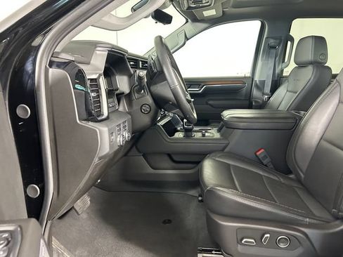 Used 2024 GMC Sierra 1500 Denali w/ Denali Reserve Package AWD/4WD image 12