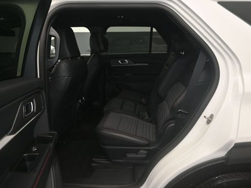 New 2026 Ford Explorer ST-Line w/ Premium Package RWD image 18