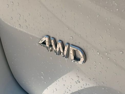 Used 2024 INFINITI QX80 Sensory w/ Cargo Package AWD/4WD image 8