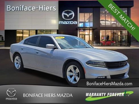 Used 2018 Dodge Charger SXT Plus RWD image 1
