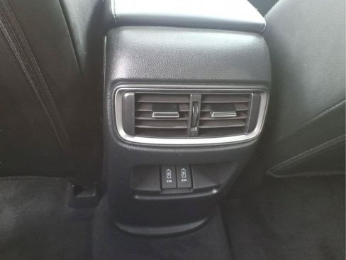 Used 2022 Honda CR-V Touring image 14