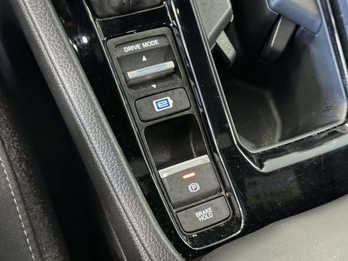 Used 2023 Honda Accord Sport image 35
