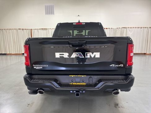 New 2026 RAM 1500 Laramie AWD/4WD image 7