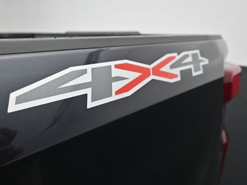 Certified 2023 Chevrolet Silverado 1500 LT image 30