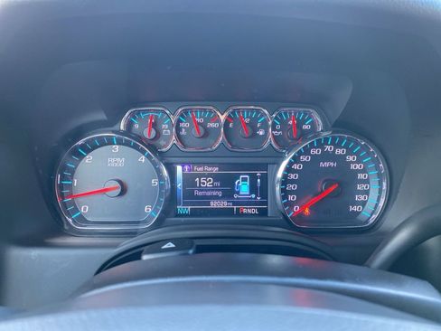 Used 2017 GMC Yukon SLE image 31