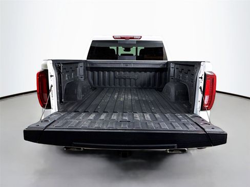 Used 2023 GMC Sierra 1500 AT4 w/ AT4 Premium Package image 27