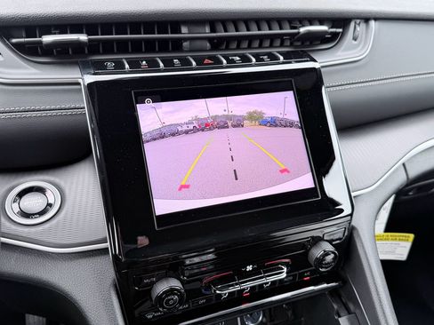 New 2026 Jeep Grand Cherokee Laredo RWD image 16