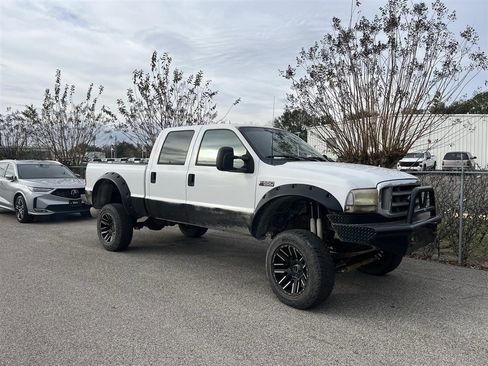 Used 1999 Ford F250 Lariat image 1