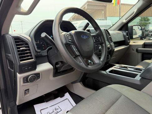 Used 2019 Ford F150 XL w/ Equipment Group 101A Mid AWD/4WD image 18
