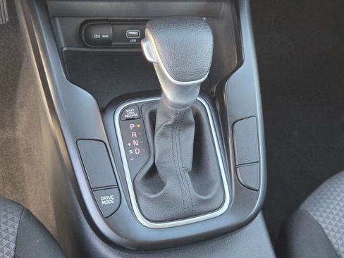 Used 2022 Kia Soul LX w/ Technology Package image 12