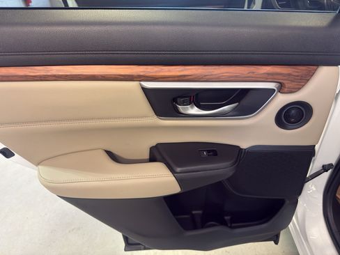 Used 2019 Honda CR-V EX-L image 28
