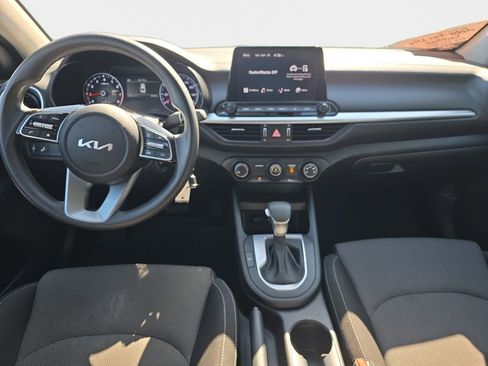 Used 2023 Kia Forte LXS w/ LXS Technology Package FWD image 14