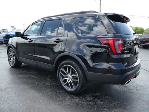 Used 2017 Ford Explorer Sport w/ Equipment Group 401A AWD/4WD image 7