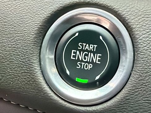 Used 2023 Cadillac Escalade ESV Premium Luxury w/ Performance Package image 38