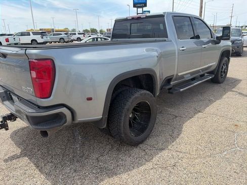Used 2024 Chevrolet Silverado 3500 High Country w/ High Country Premium Package AWD/4WD image 3