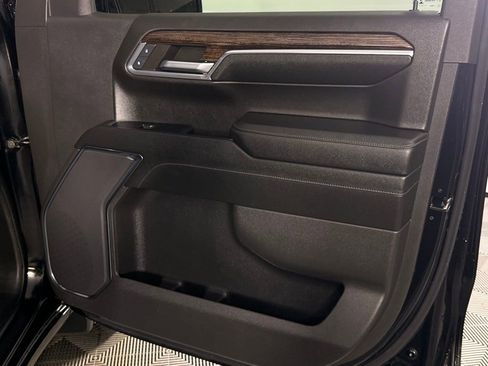 Used 2024 GMC Sierra 1500 Elevation image 30