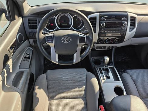 Used 2012 Toyota Tacoma PreRunner w/ TRD Sport Pkg RWD image 33
