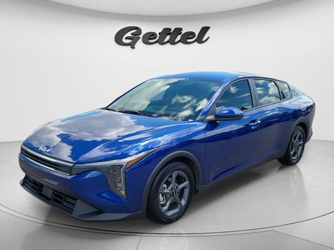Used 2025 Kia K4 FWD image 1