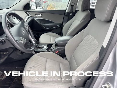 Used 2016 Hyundai Santa Fe SE image 11