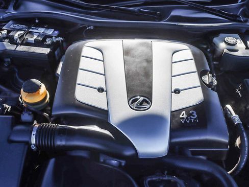 Used 2007 Lexus SC 430 Convertible image 25