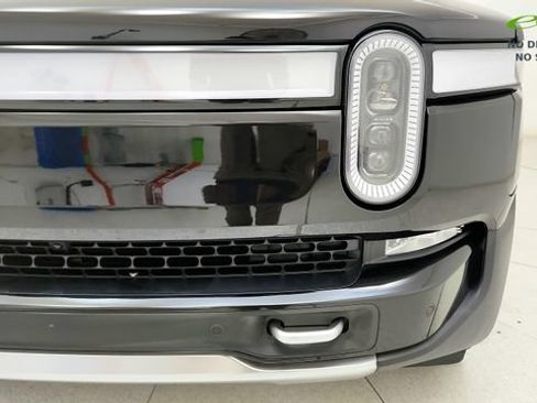 Used 2024 Rivian R1S Adventure AWD/4WD image 25