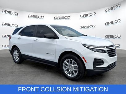 Used 2023 Chevrolet Equinox LS w/ LS Convenience Package