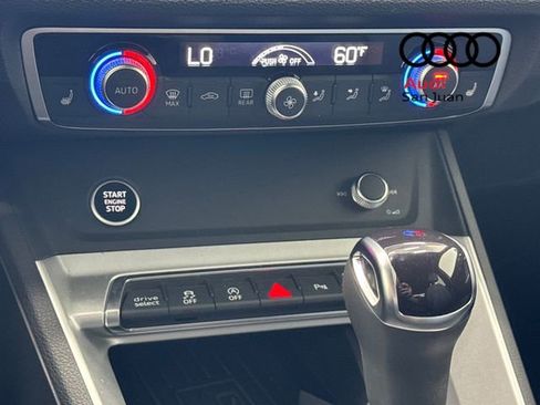 Used 2025 Audi Q3 2.0T Premium w/ Convenience Package image 22