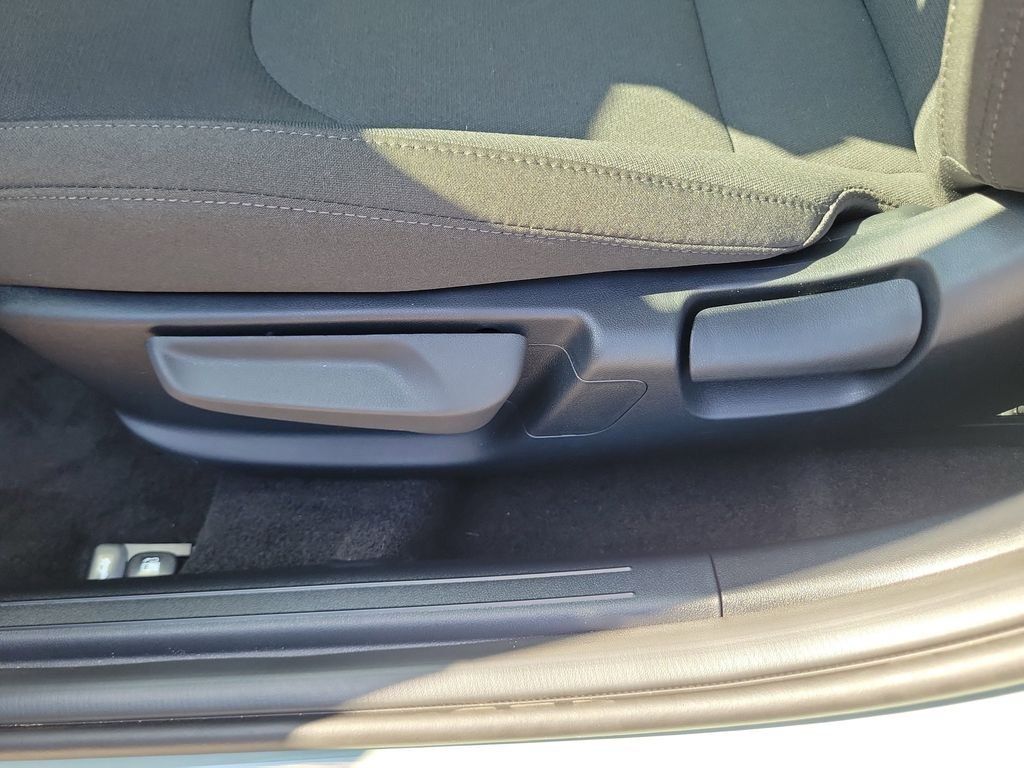 New 2026 Kia K4 FWD image 22