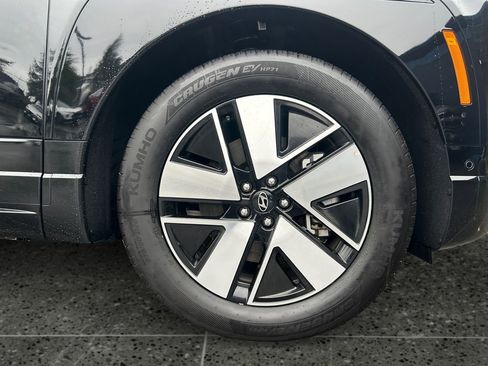 Certified 2026 Hyundai Ioniq 9 SEL AWD/4WD image 9