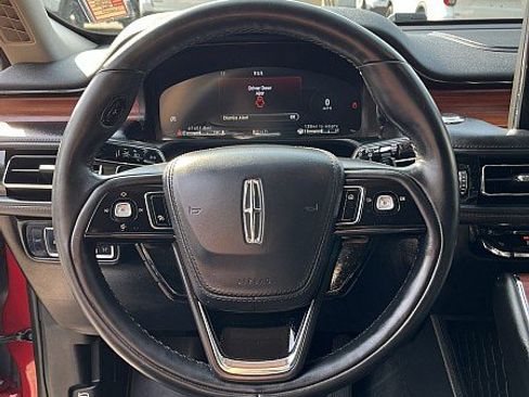Used 2020 Lincoln Aviator Reserve w/ Equipment Group 202A AWD/4WD image 9