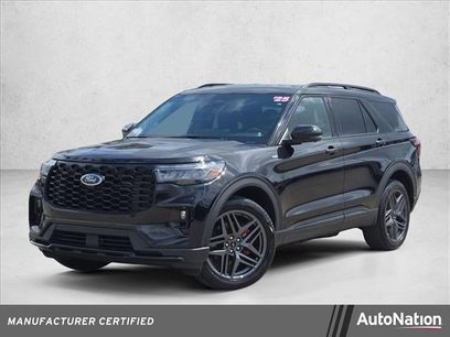 Used 2025 Ford Explorer ST-Line w/ ST-Line Street Pack