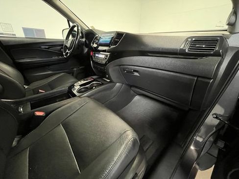 Used 2022 Honda Pilot Elite image 10