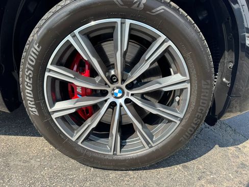 Used 2021 BMW X5 M50i w/ Executive Package AWD/4WD image 48