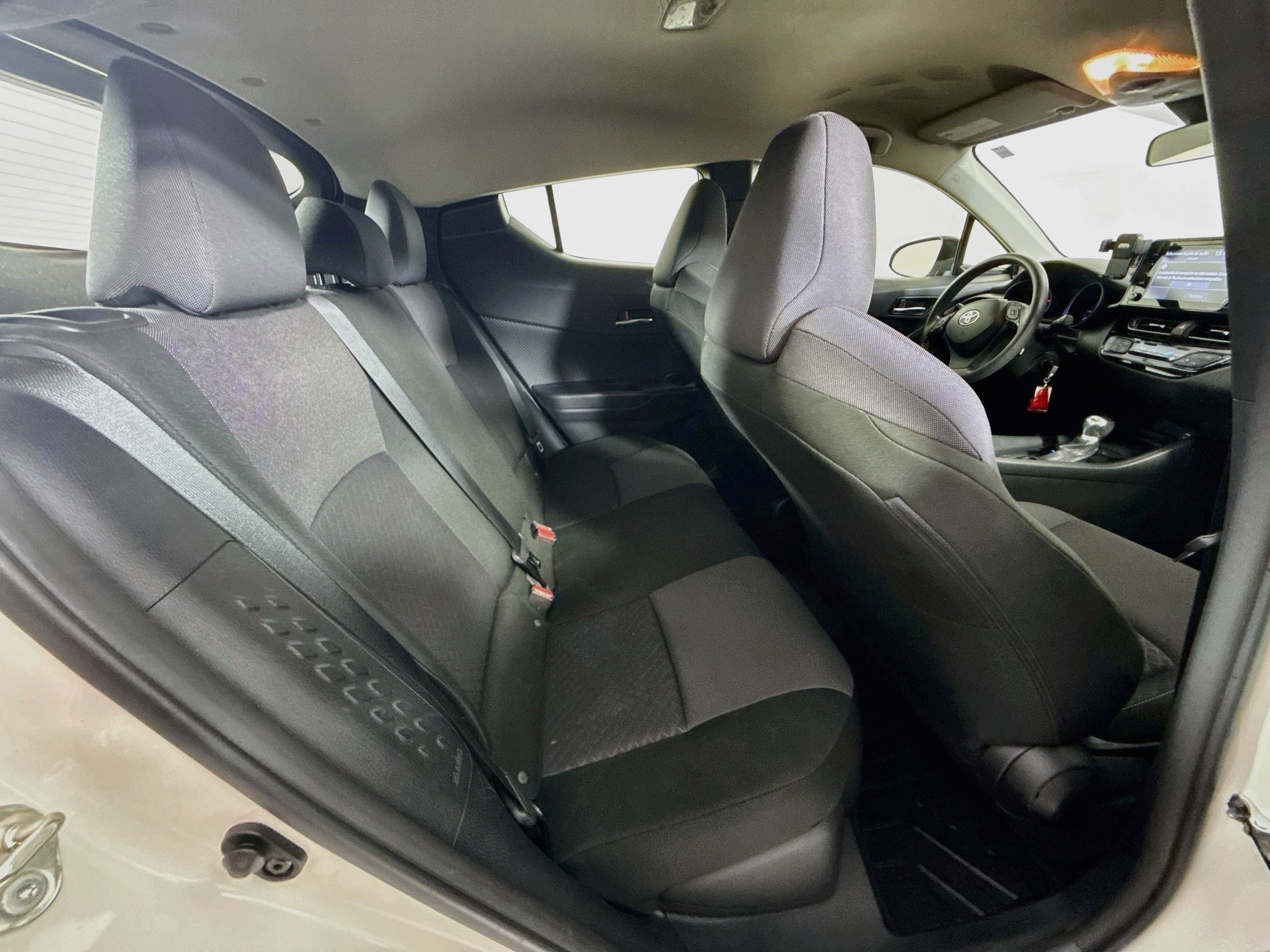 Used 2021 Toyota C-HR LE FWD image 25