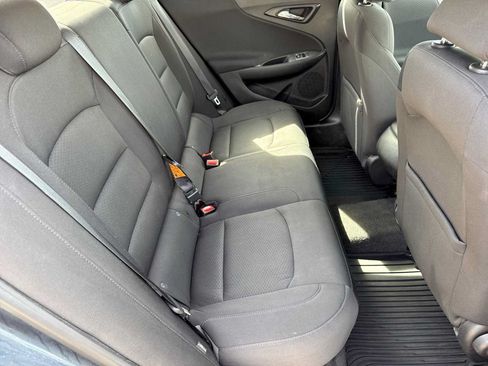 Used 2019 Chevrolet Malibu LS w/ LPO, Convenience Package 1 FWD image 19