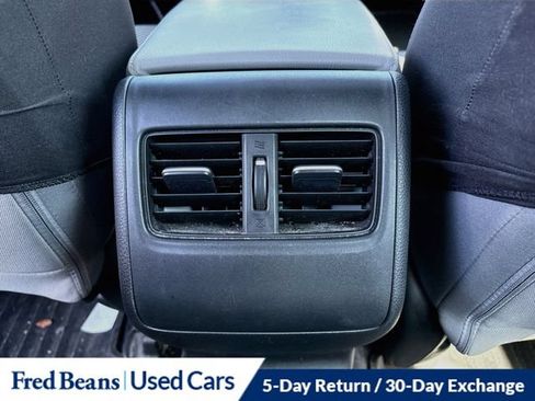 Used 2018 Honda Accord EX image 31
