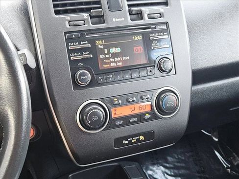 Used 2013 Nissan Leaf S w/ Charger Pkg image 14