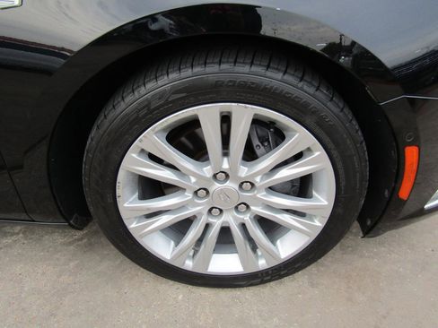 Used 2019 Cadillac XTS Luxury image 7