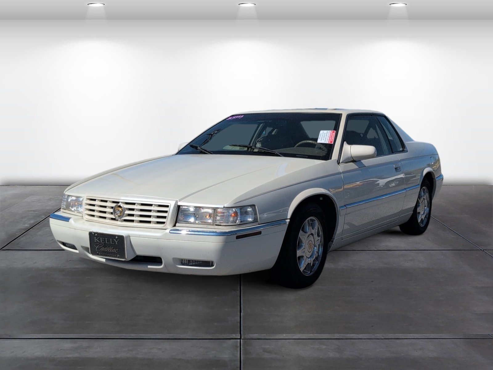 Used 1998 Cadillac Eldorado Touring w/ Safety/Security Pkg FWD image 6