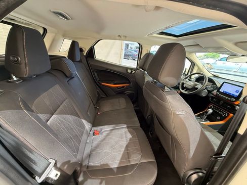 Used 2021 Ford EcoSport SE w/ SE Convenience Package FWD image 20