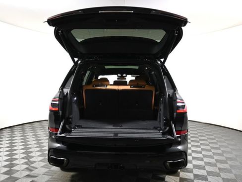 Certified 2024 BMW X7 xDrive40i w/ M Sport Package image 41