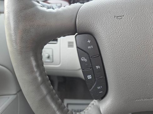 Used 2011 Buick LaCrosse CXL w/ Luxury Package image 26