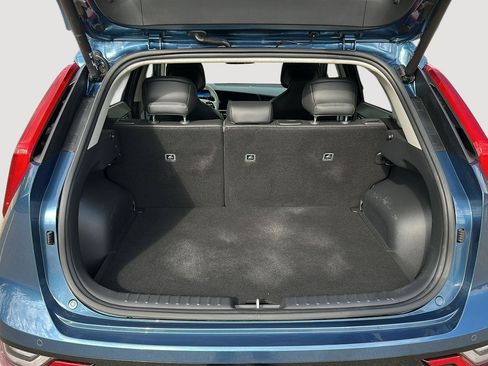 Used 2023 Kia Niro Wave w/ Wave Preserve Package FWD image 15